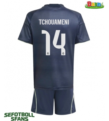Real Madrid Aurelien Tchouameni #14 Bortaställ Barn 2025-26 Kortärmad (+ Korta byxor)